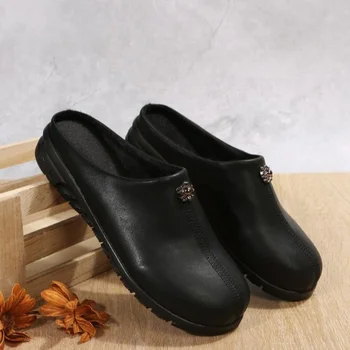  Женские водонепроницаемые зимние тапочки из искусственной кожи, теплая Удобная обувь для мамы на танкетке, женская модная однотонная обувь без застежки